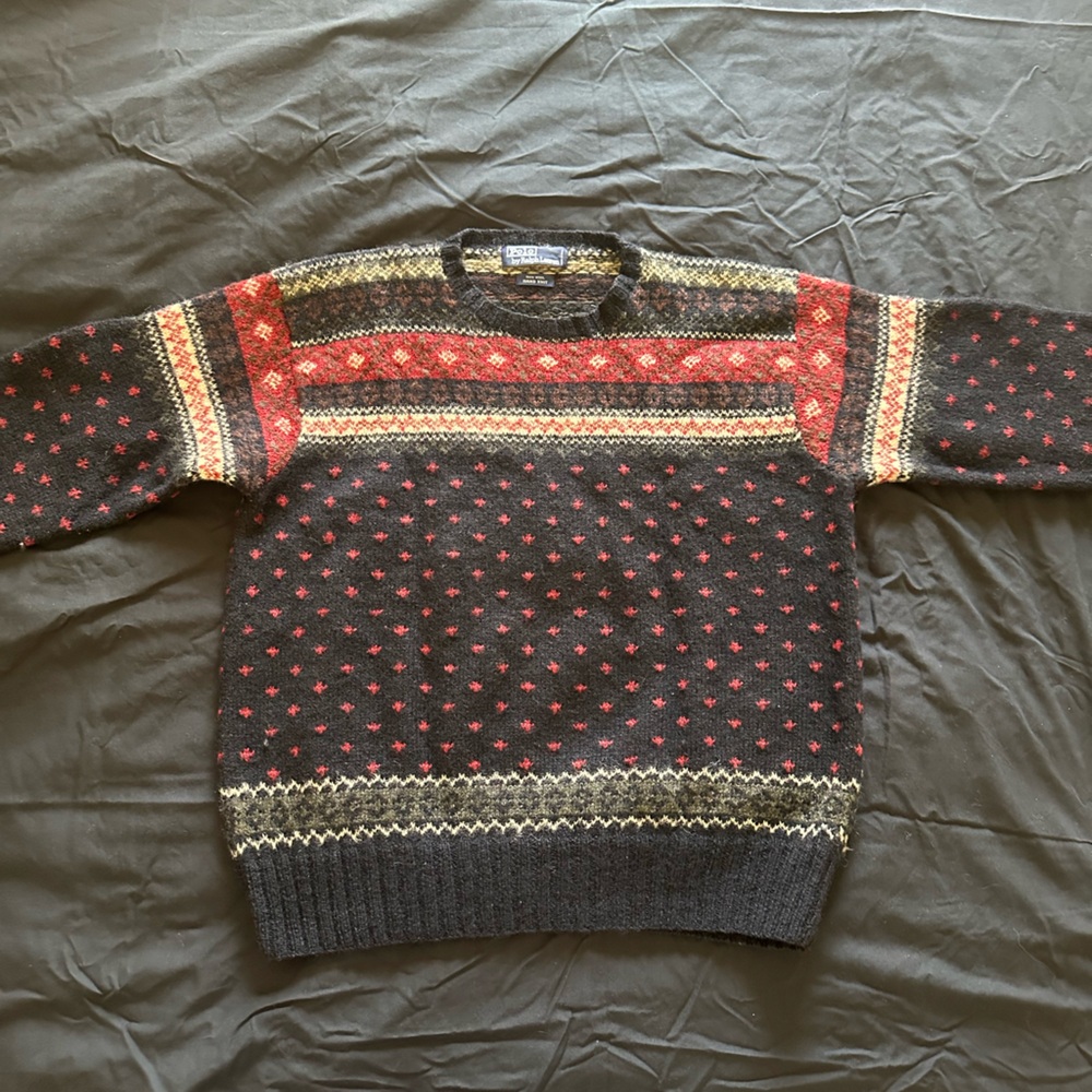 Polo Men's Black and Red Patterned Sweater